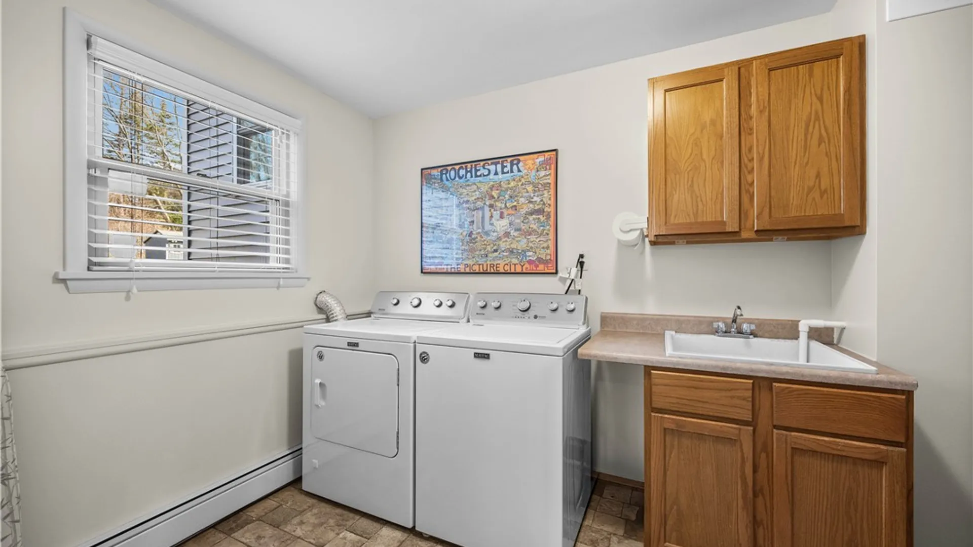 Property at 75 Crest View Drive, Penfield, NY 14625 12