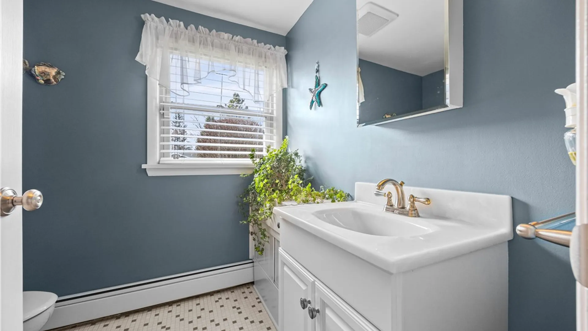 Property at 75 Crest View Drive, Penfield, NY 14625 13