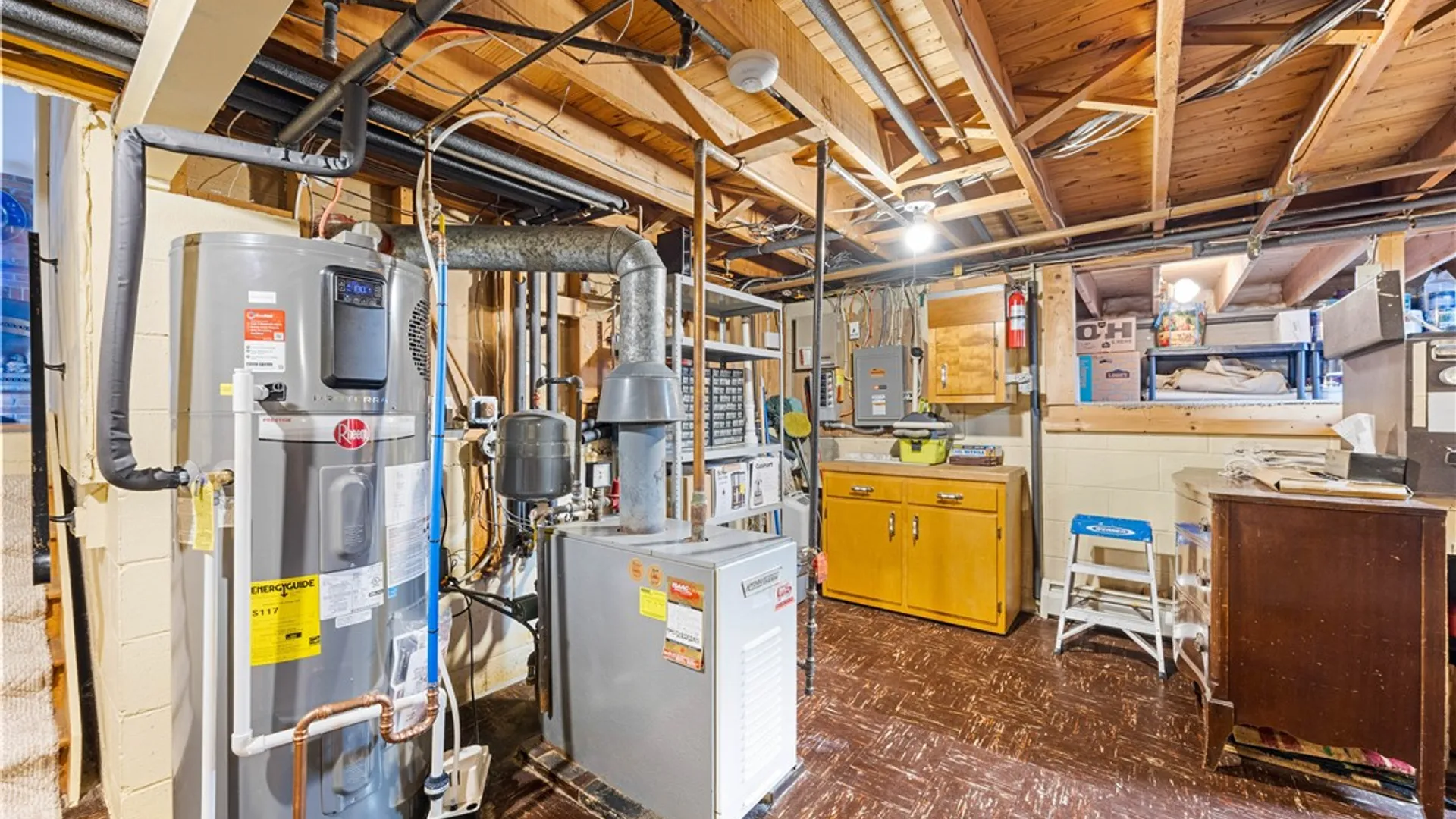 Property at 75 Crest View Drive, Penfield, NY 14625 28