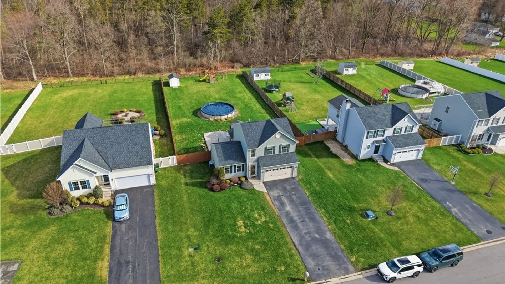 Property at 3773 Captains Way, Wheatfield, NY 14120 15