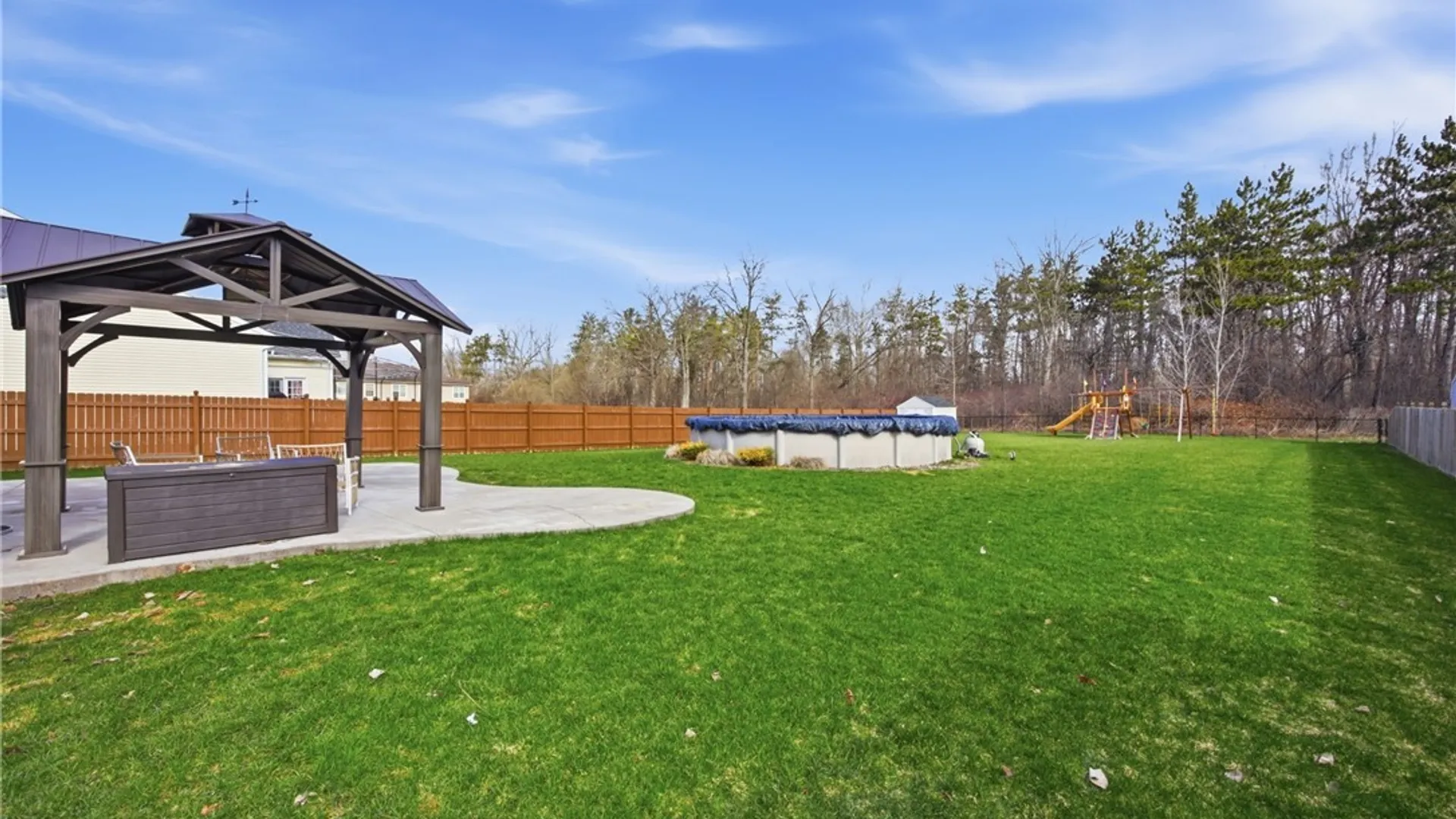 Property at 3773 Captains Way, Wheatfield, NY 14120 8