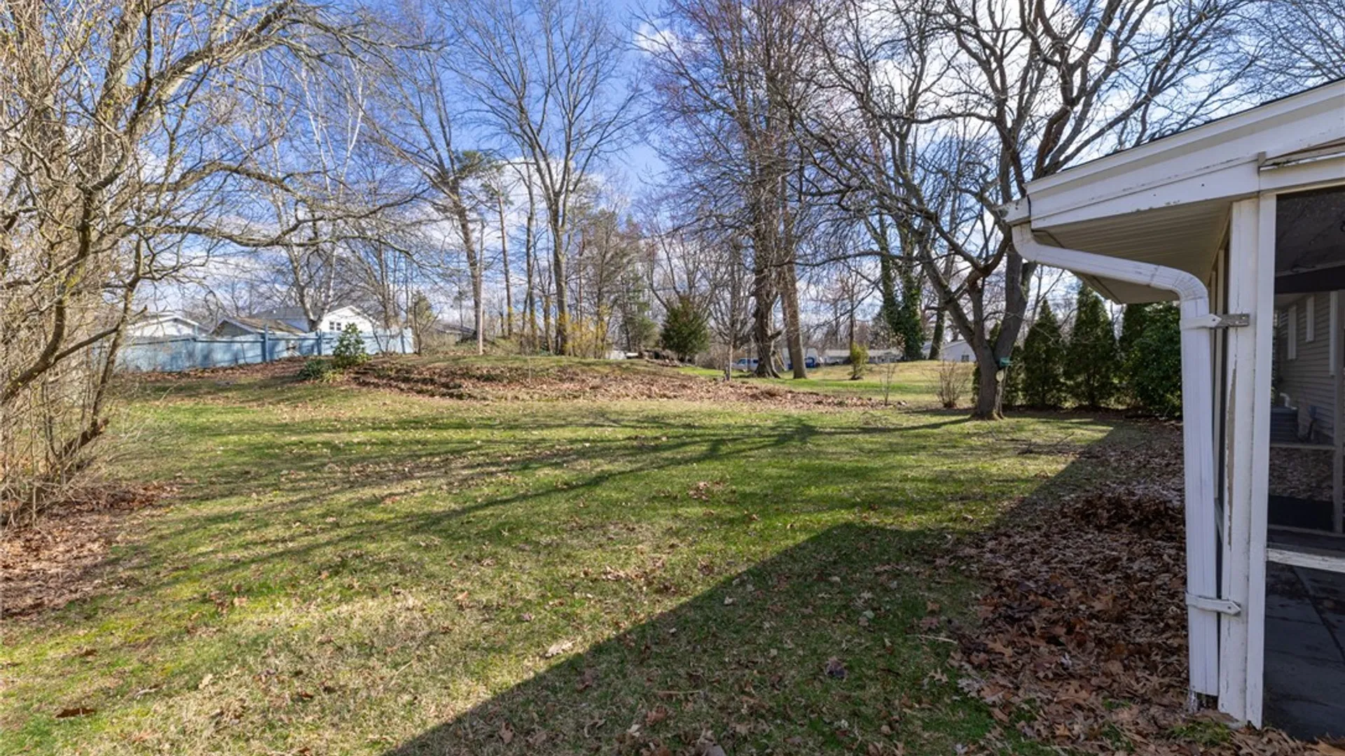 Property at 19 Berna Lane, Chili, NY 14624 17