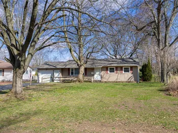 Property at 19 Berna Lane, Chili, NY 14624