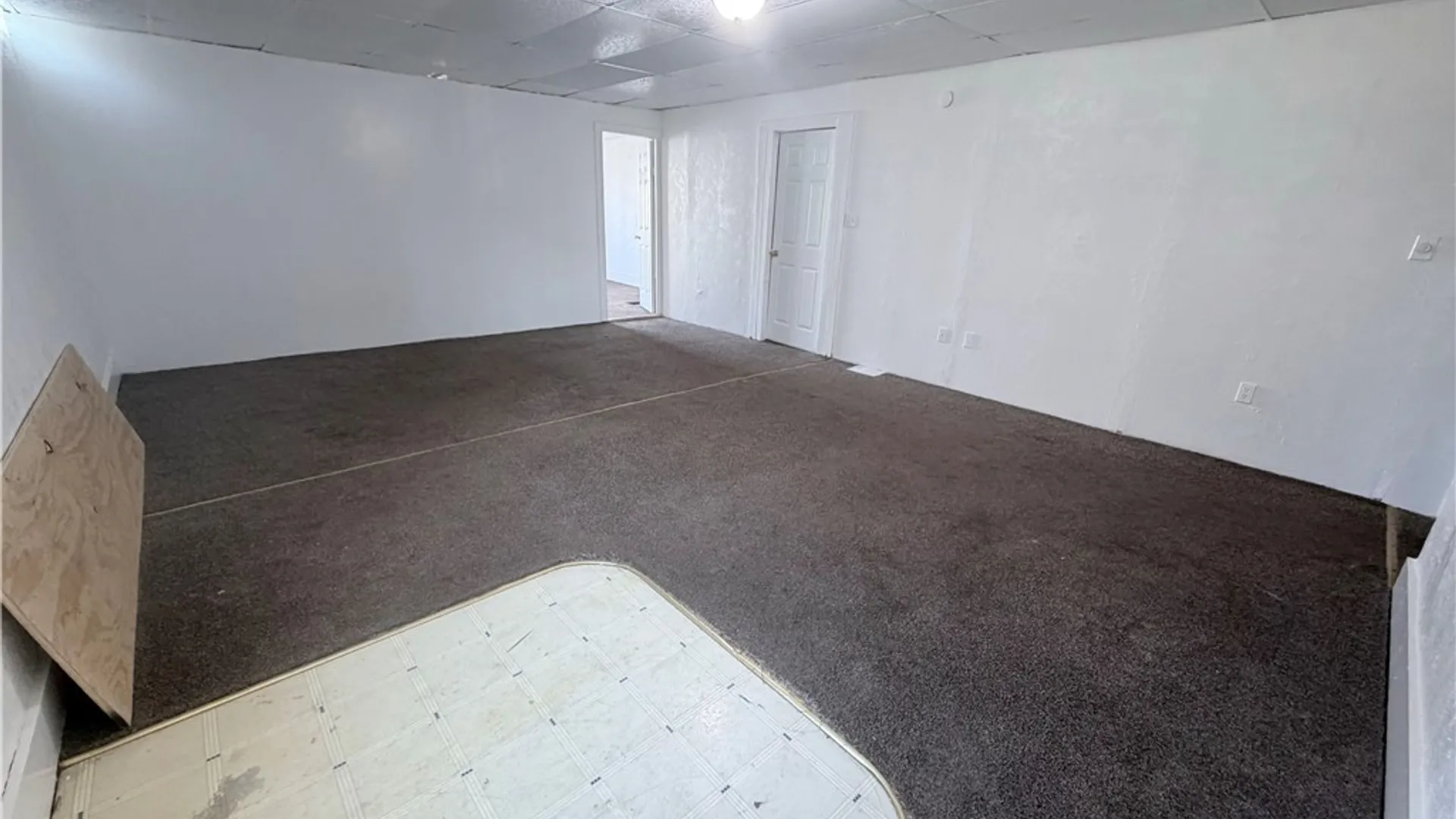 Property at 901 Park Avenue, Buffalo, NY 14210 15