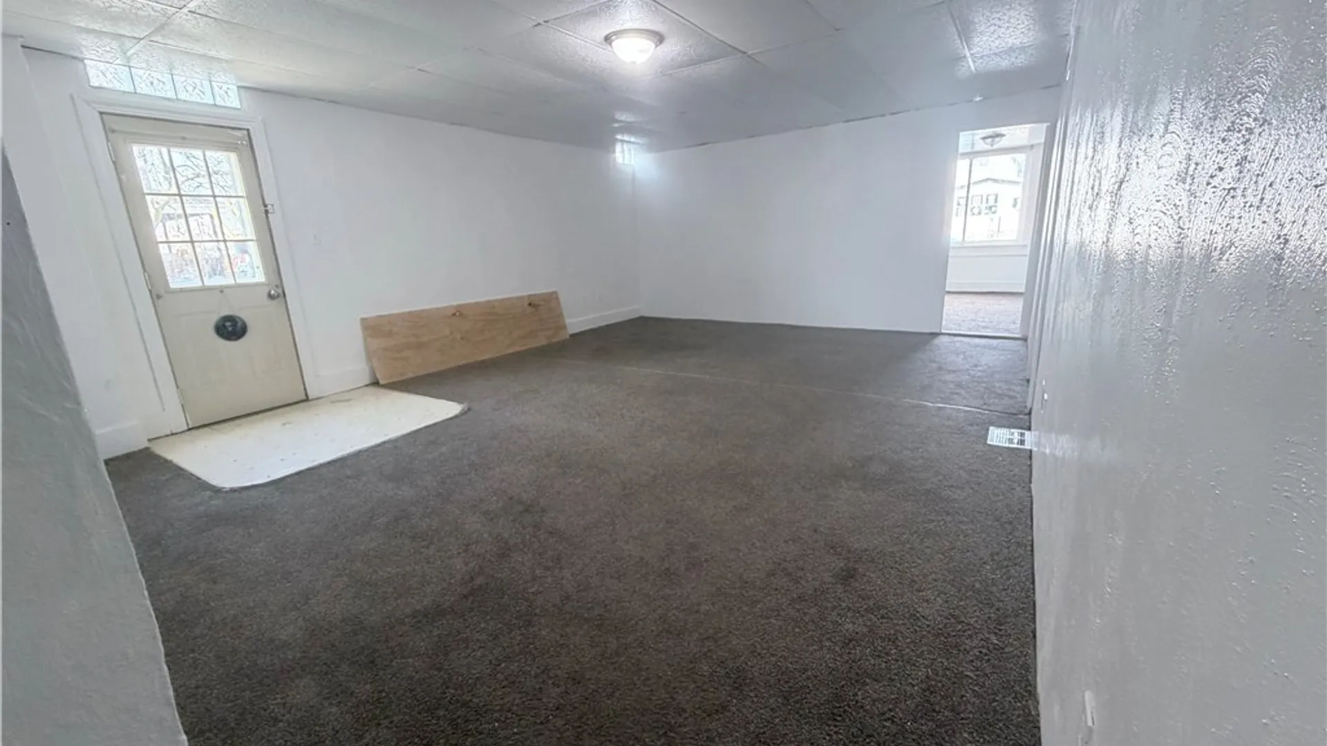 Property at 901 Park Avenue, Buffalo, NY 14210 16