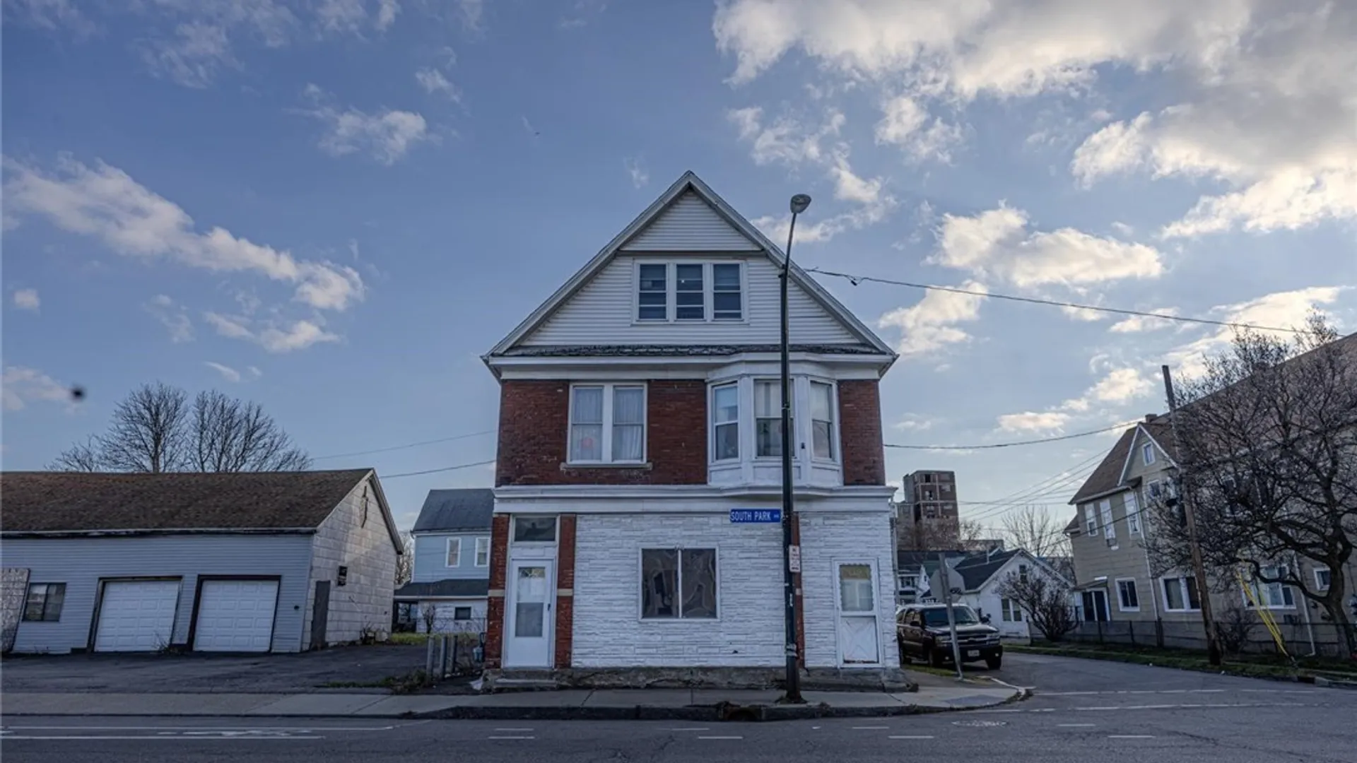 Property at 901 Park Avenue, Buffalo, NY 14210 2