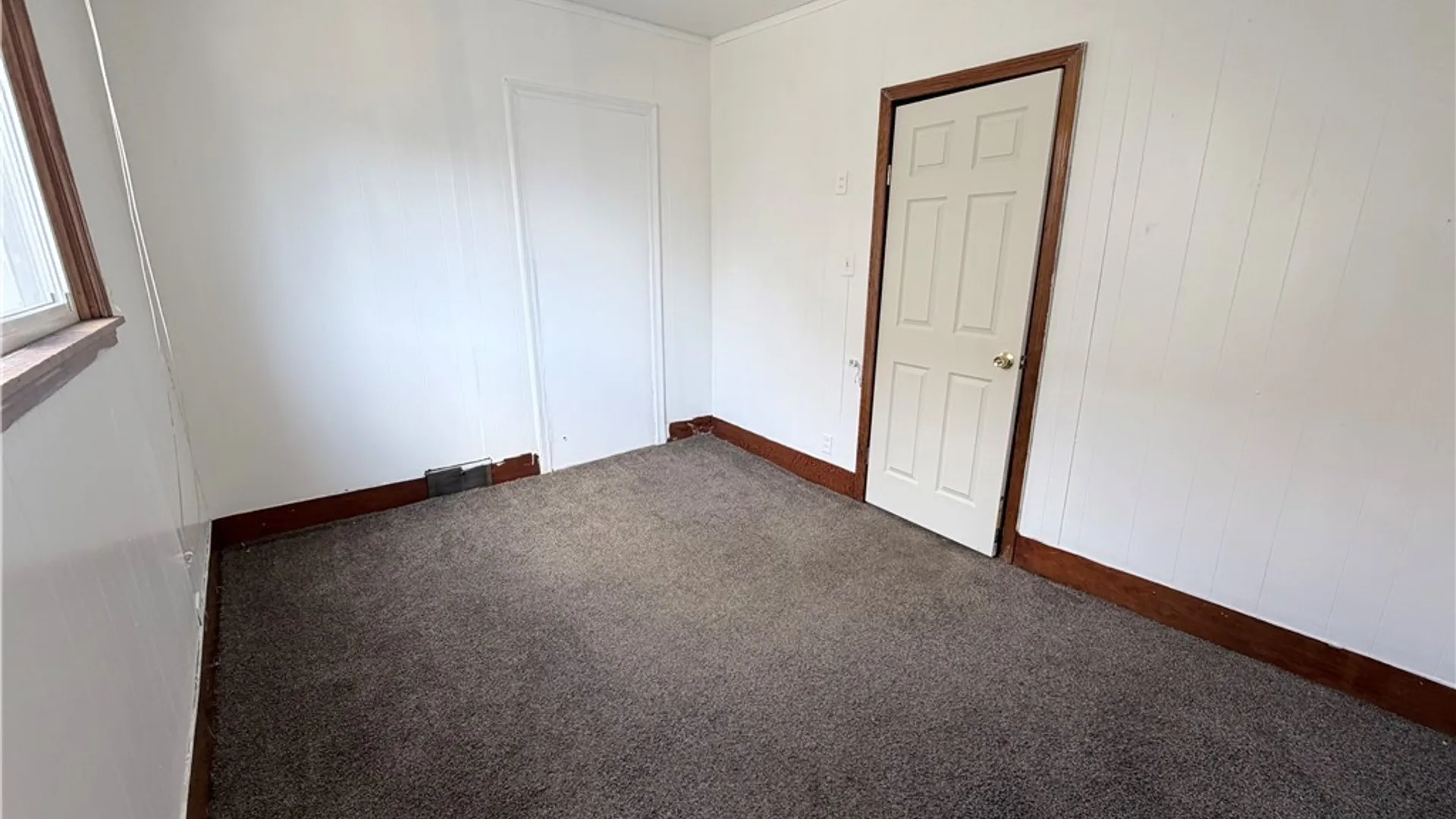 Property at 901 Park Avenue, Buffalo, NY 14210 39