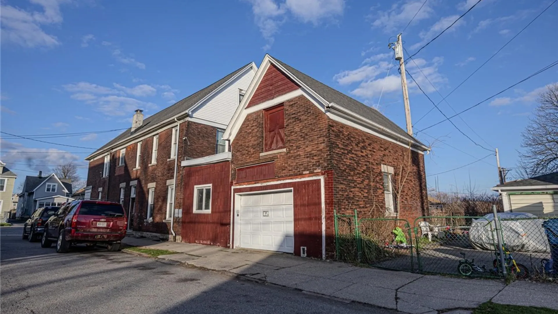 Property at 901 Park Avenue, Buffalo, NY 14210 6