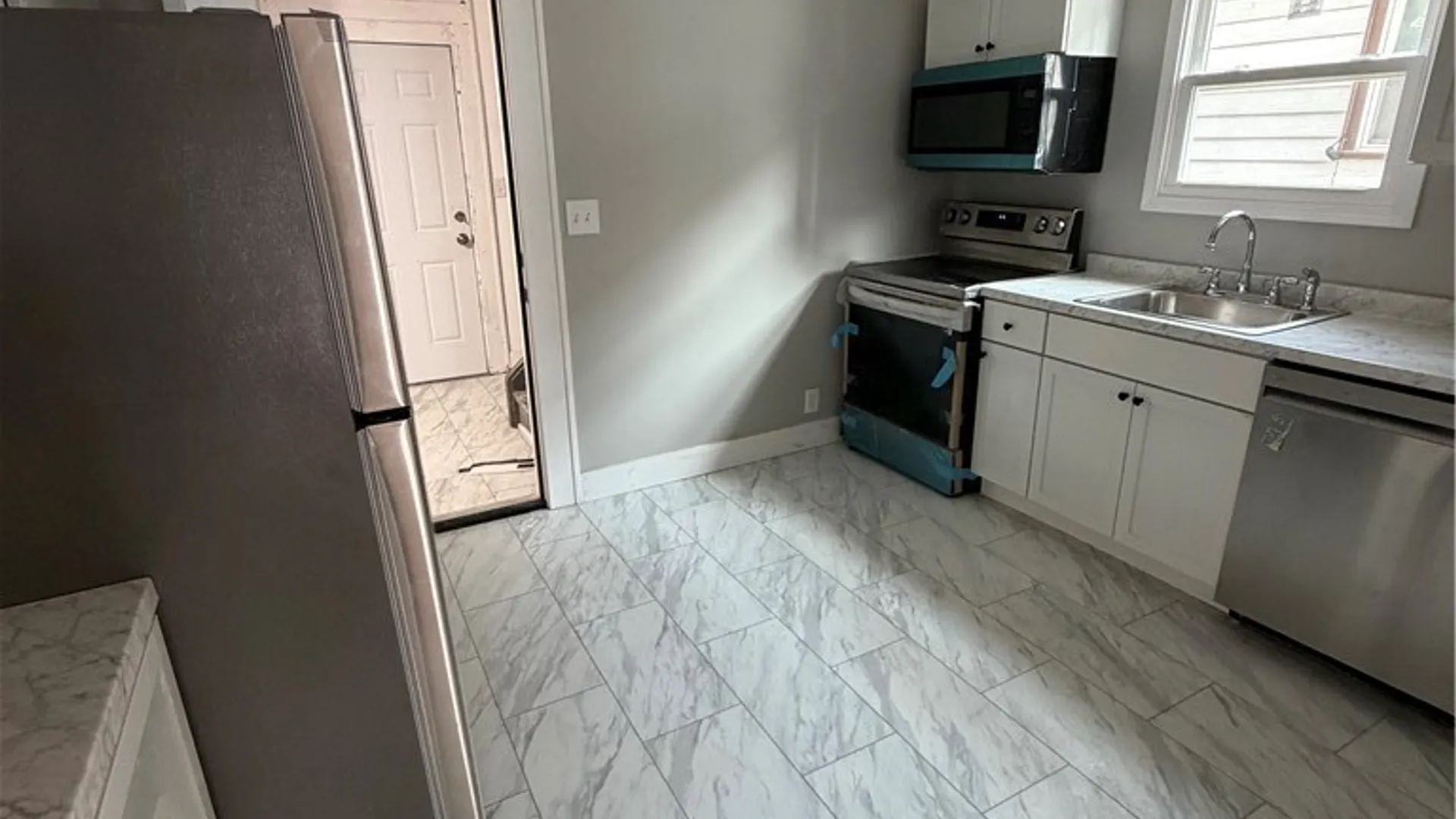 Property at 501 -1 Clarendon Street, Syracuse, NY 13210 10