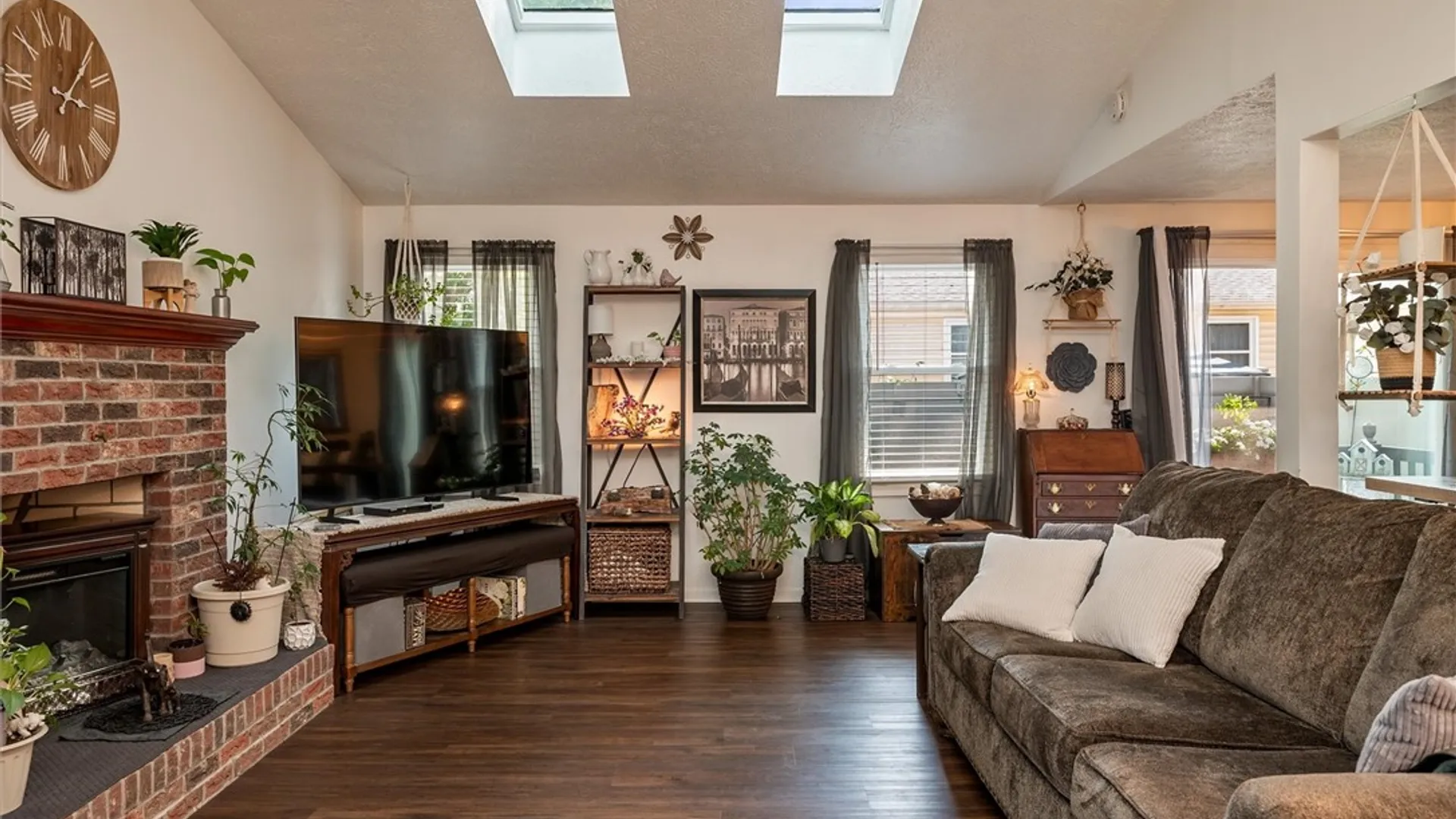 Property at 14 Flower Dale Drive, Greece, NY 14626 20