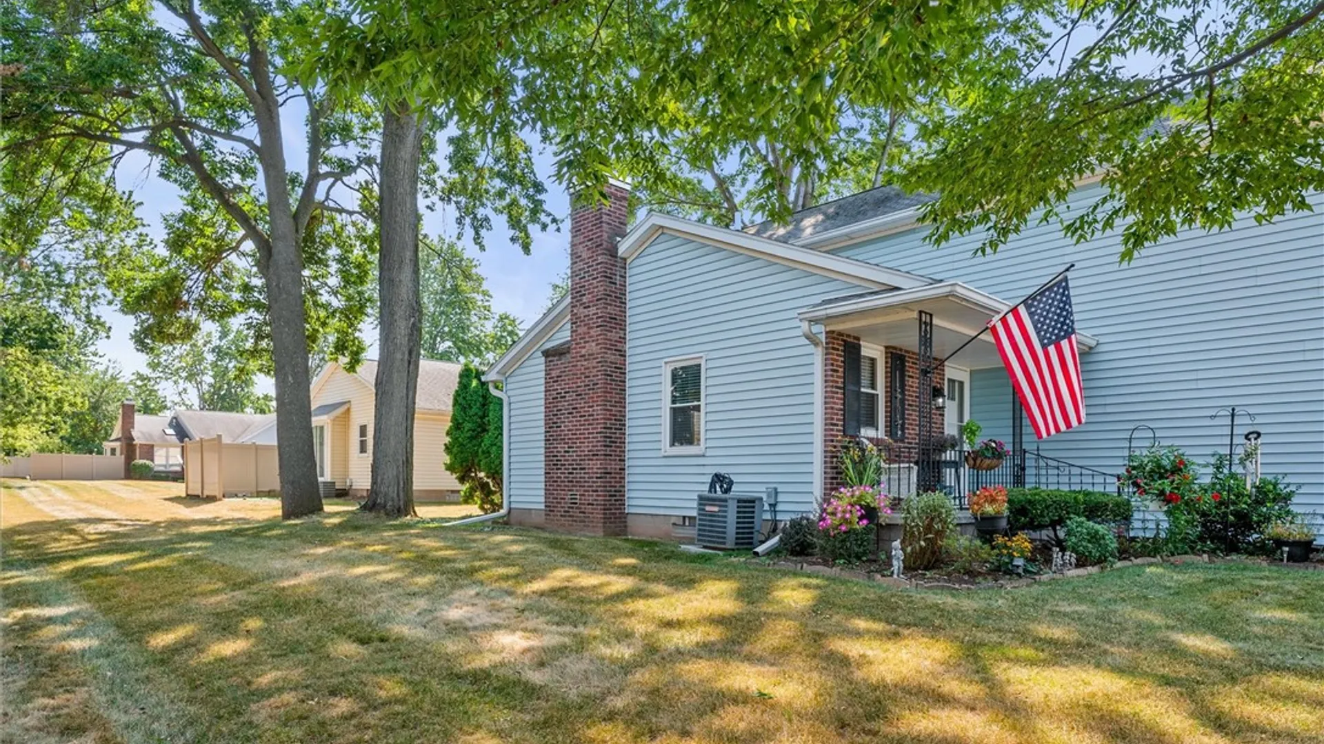 Property at 14 Flower Dale Drive, Greece, NY 14626 3