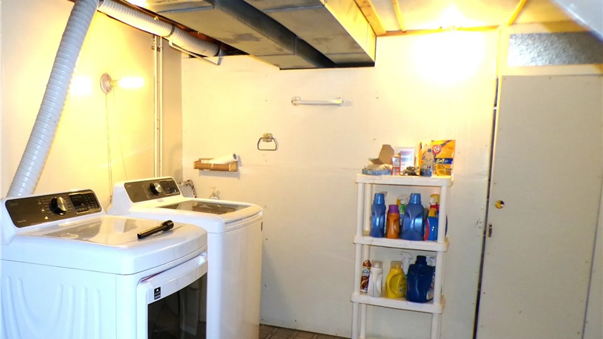 Property at 14 Flower Dale Drive, Greece, NY 14626 35