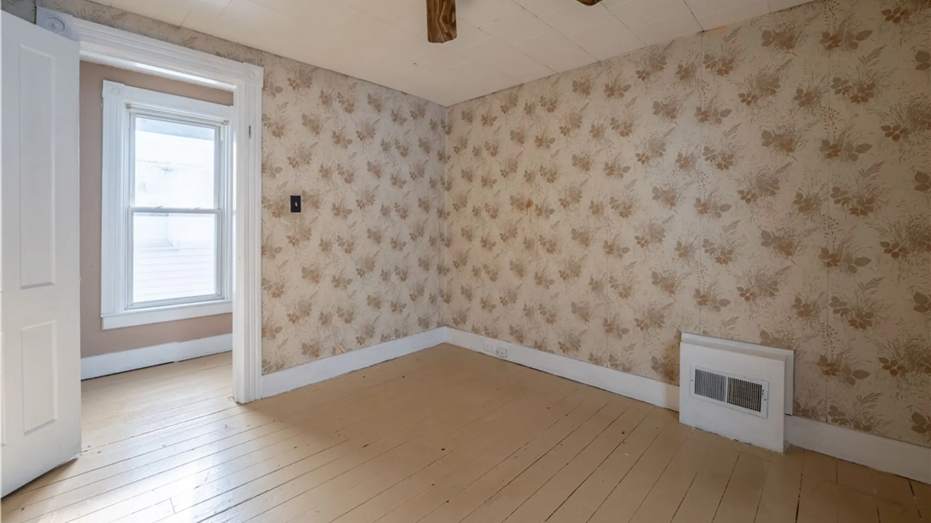 Property at 328 Pleasant Avenue, Herkimer, NY 13350 22