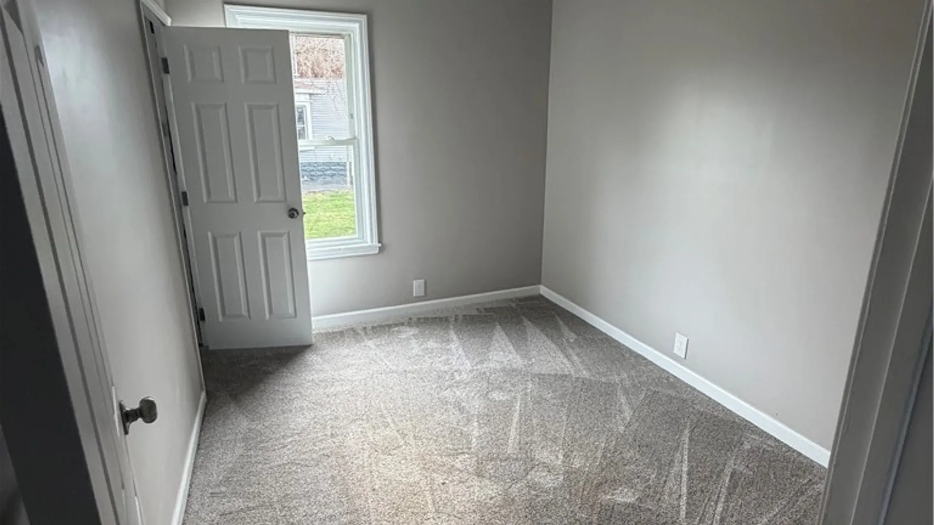 Property at 214-1 Rowland Street, Syracuse, NY 13204 4