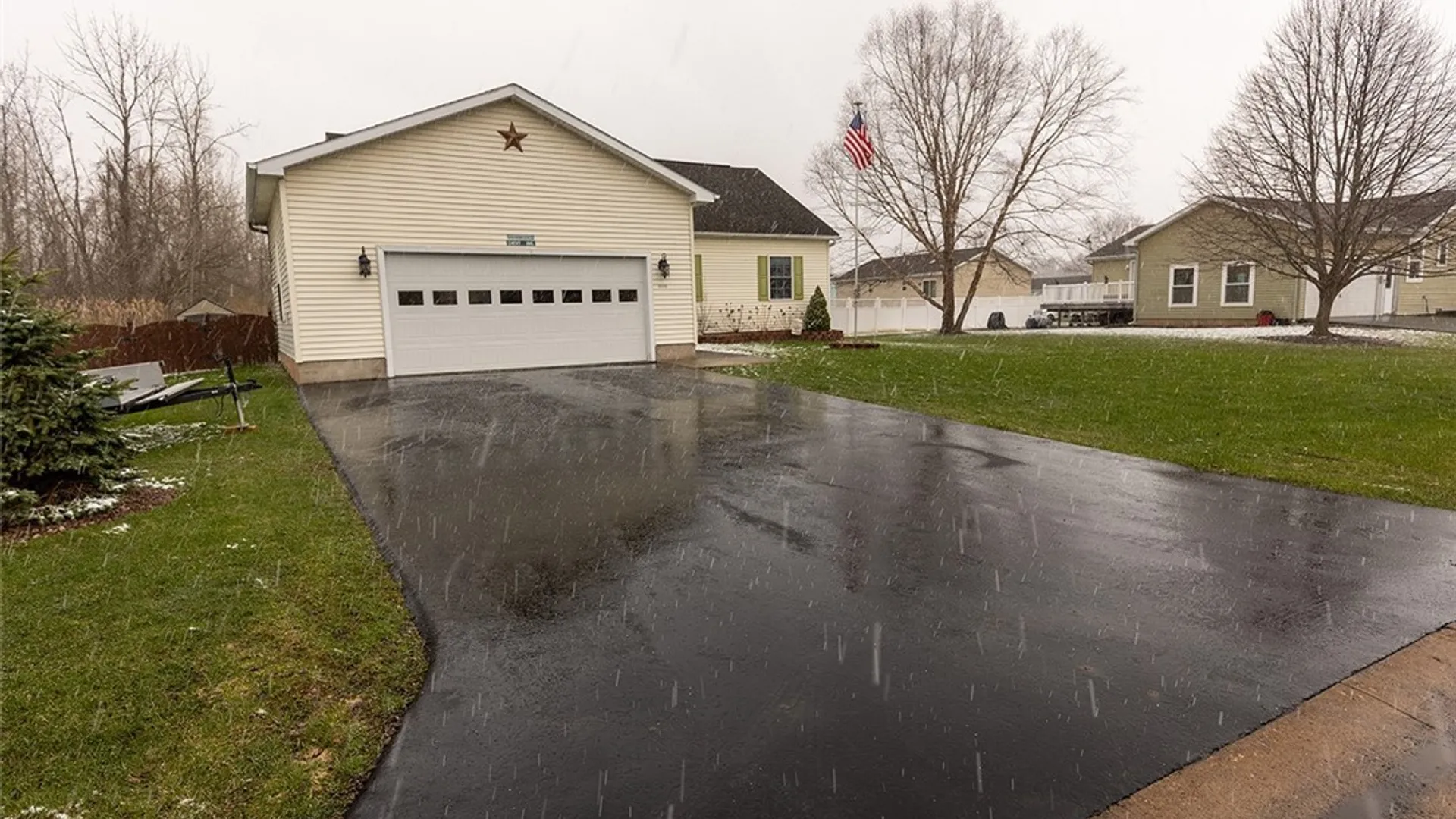 Property at 202 Lenox Lane, Lenox, NY 13032 3
