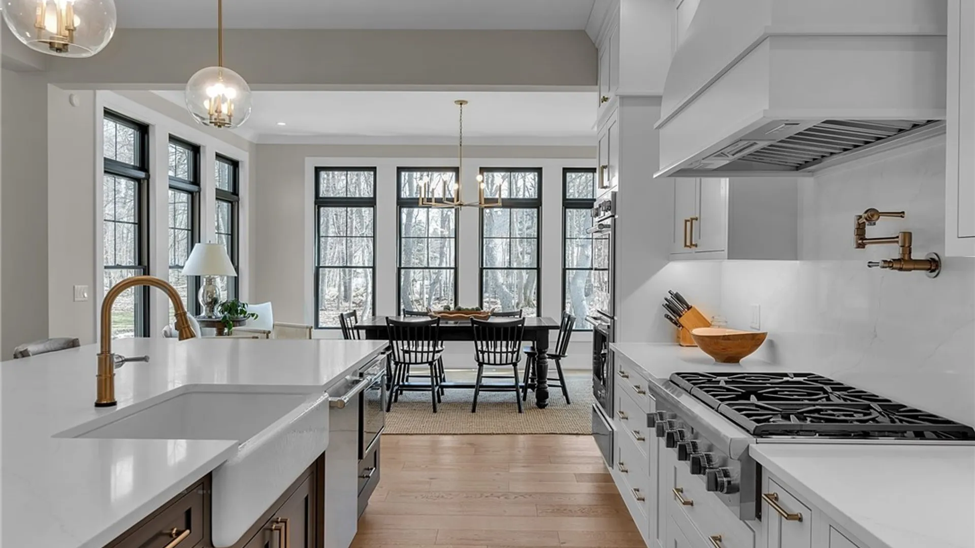 Property at 4975 Spaulding Drive, Clarence, NY 14031 10