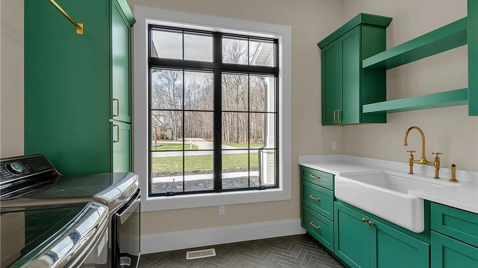 Property at 4975 Spaulding Drive, Clarence, NY 14031 22