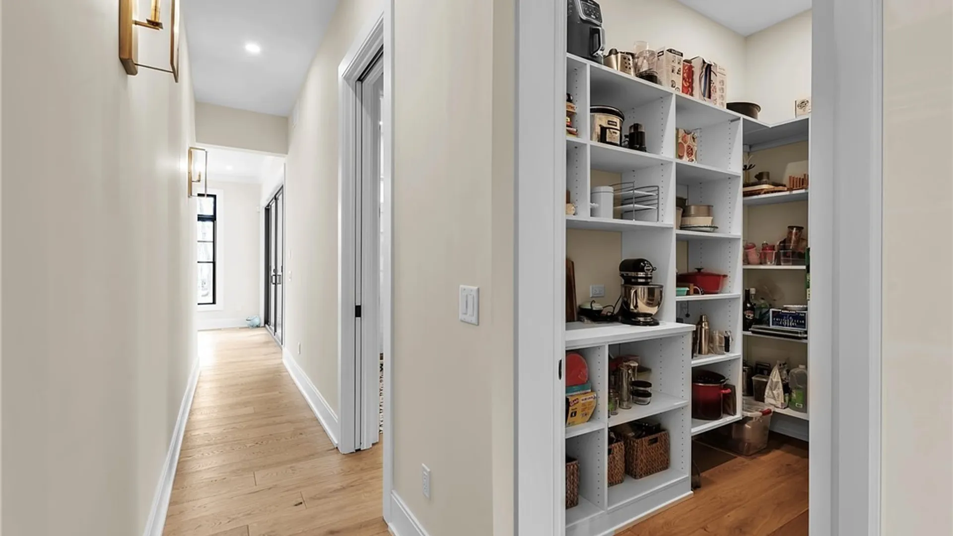 Property at 4975 Spaulding Drive, Clarence, NY 14031 23