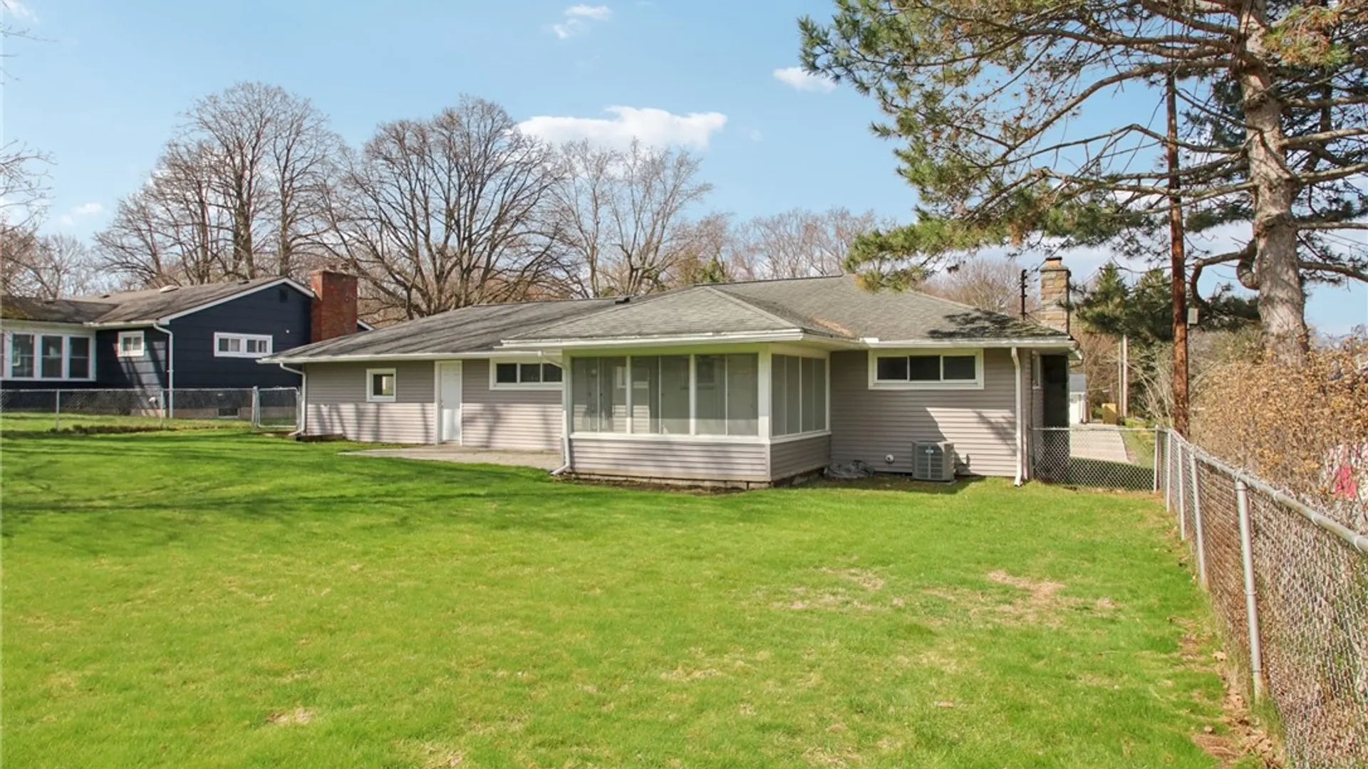 Property at 176 Allwood Drive, Irondequoit, NY 14617 24