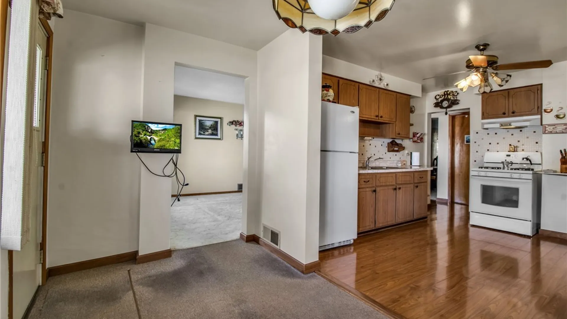 Property at 31 Jackson Avenue, Lackawanna, NY 14218 17