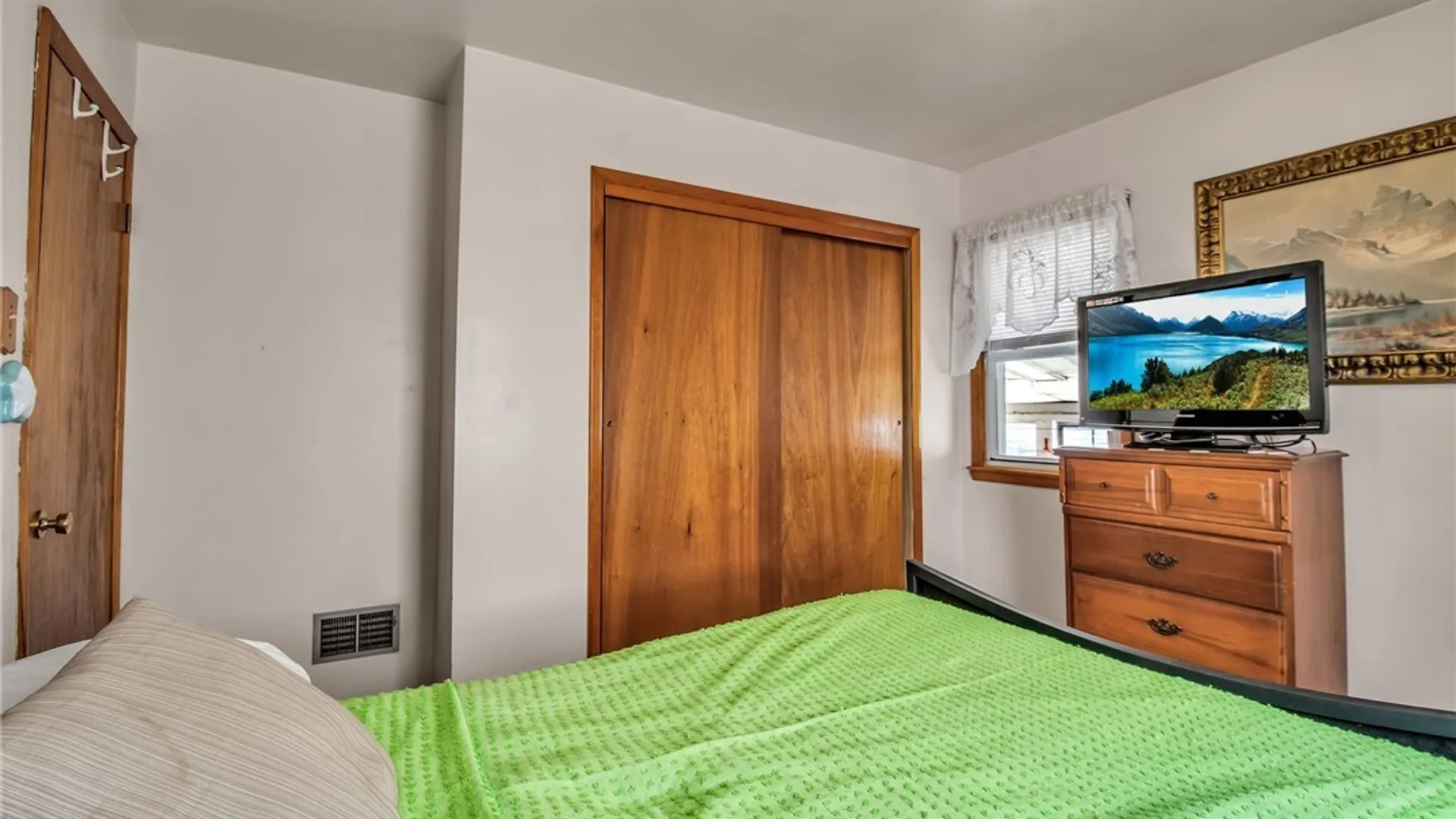 Property at 31 Jackson Avenue, Lackawanna, NY 14218 25