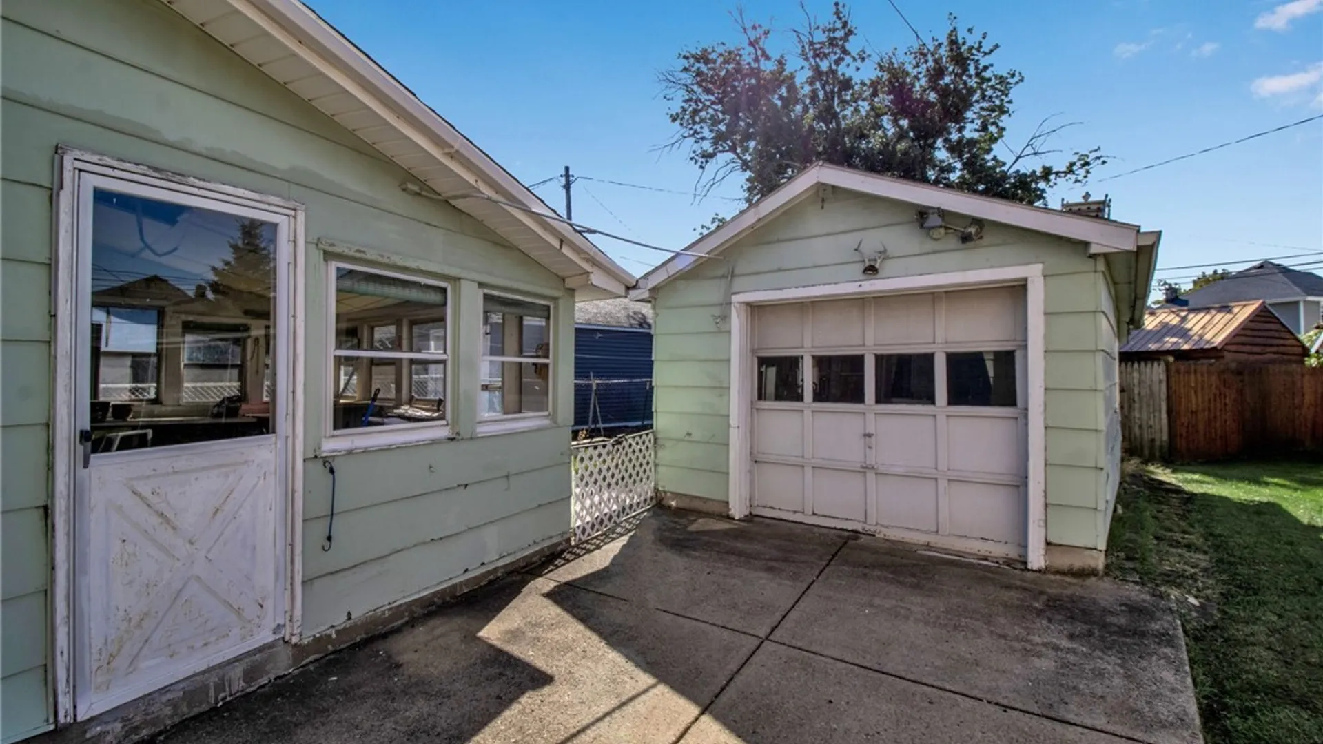 Property at 31 Jackson Avenue, Lackawanna, NY 14218 7