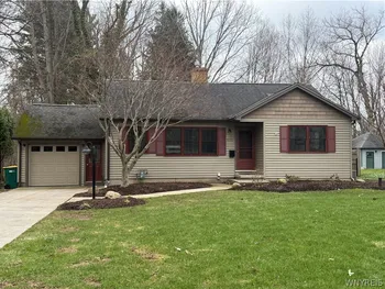 Property at 811 Lawrence Avenue, Aurora, NY 14052