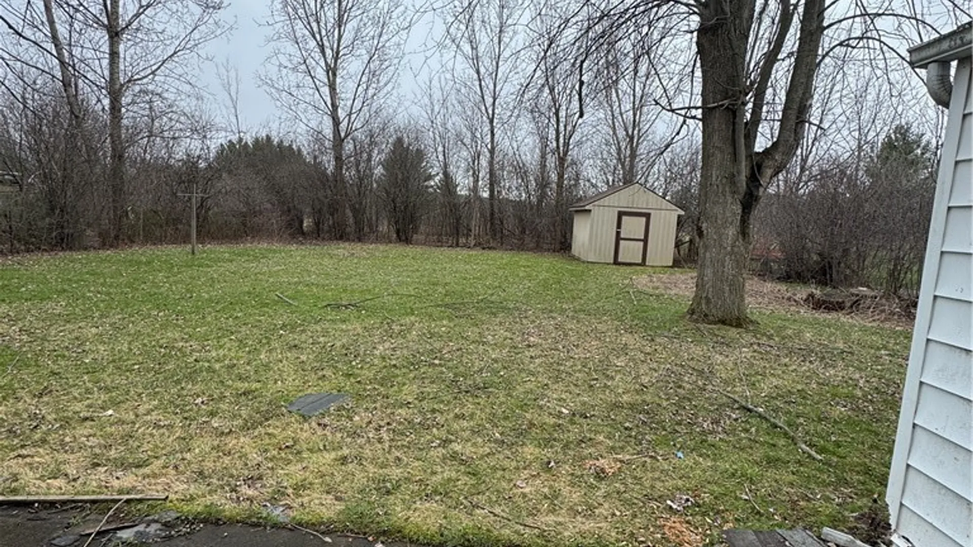 Property at 1236 Saunders Sett Road, Lewiston, NY 14305 13