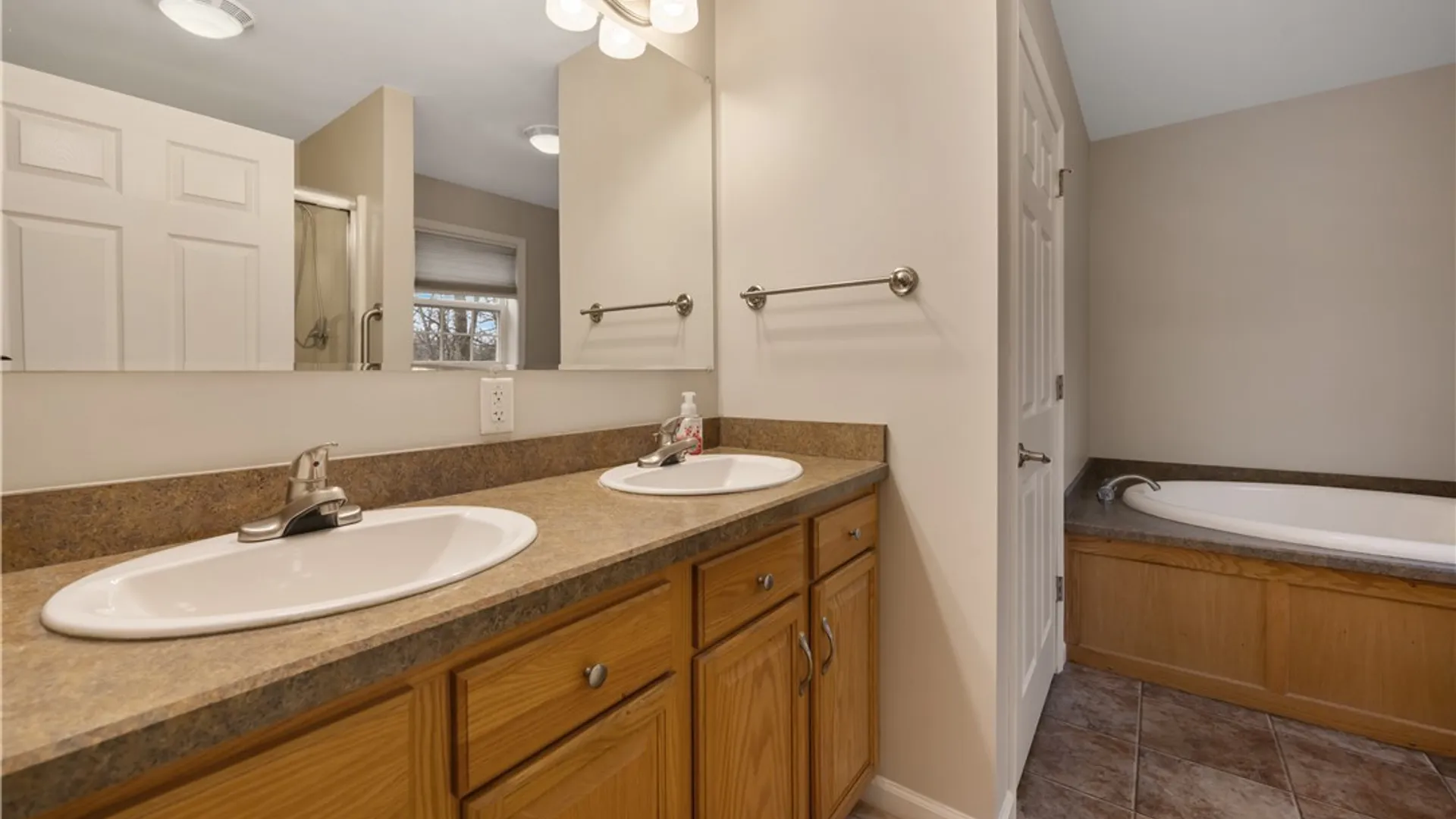 Property at 8759 Fergerson Road, Cicero, NY 13039 13