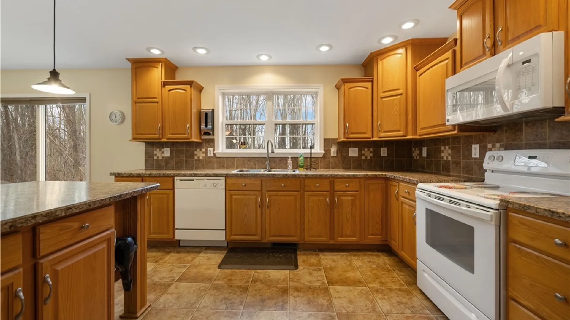 Property at 8759 Fergerson Road, Cicero, NY 13039 23