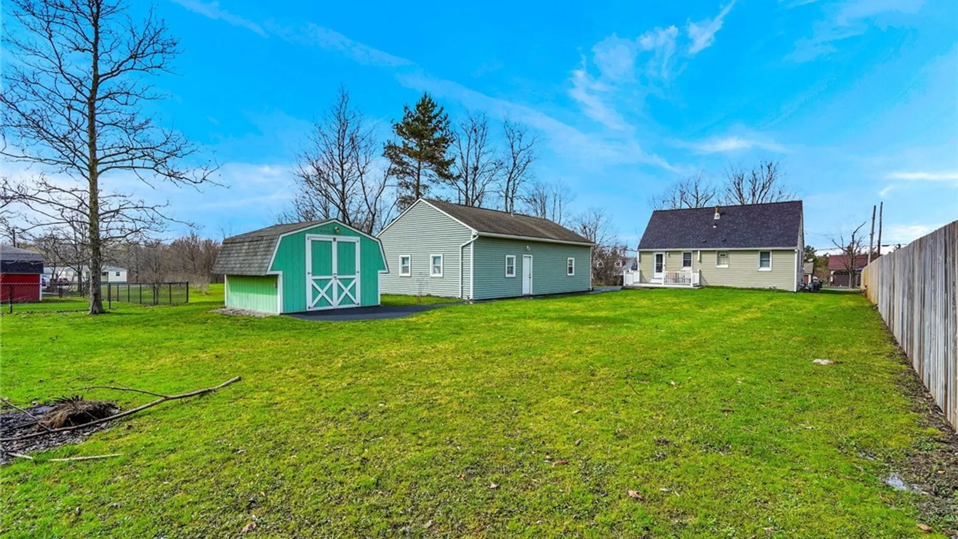 Property at 200 Queensway Road, Elma, NY 14059 28