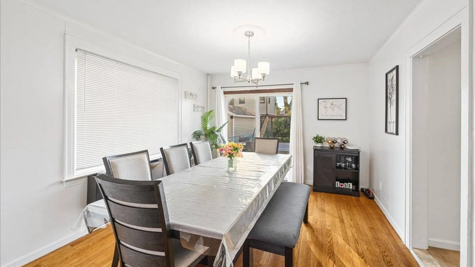 Property at 76 S Montgomery St, Valley Stream, NY 11580 7