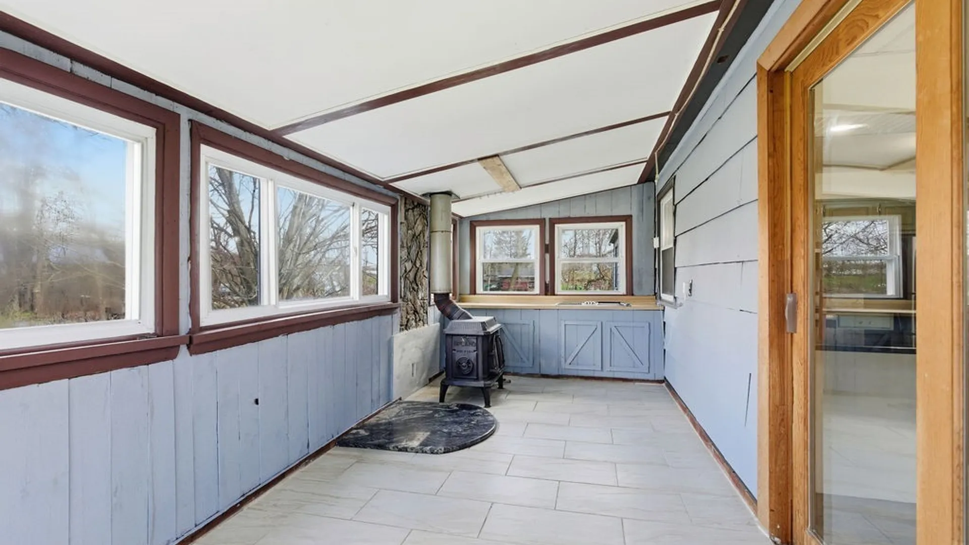 Property at 5960 Newport Road, Camillus, NY 13031 20