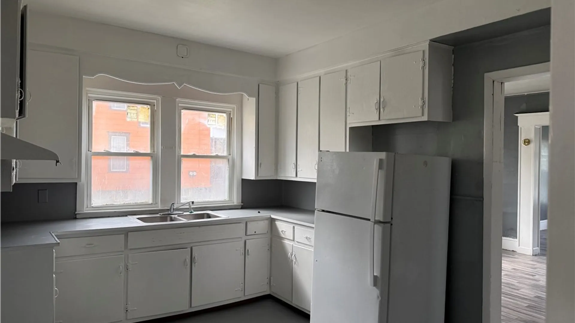 Property at 509 Hudson Street, Syracuse, NY 13207 4