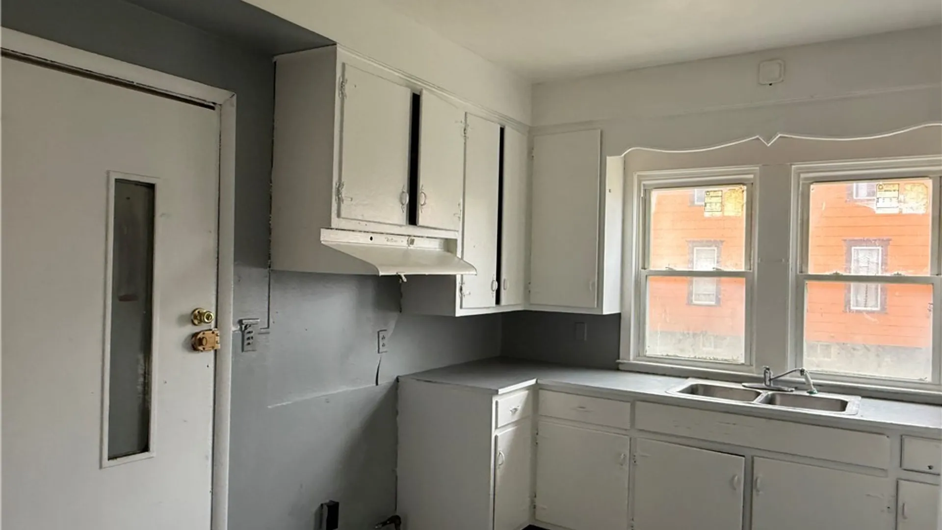 Property at 509 Hudson Street, Syracuse, NY 13207 6
