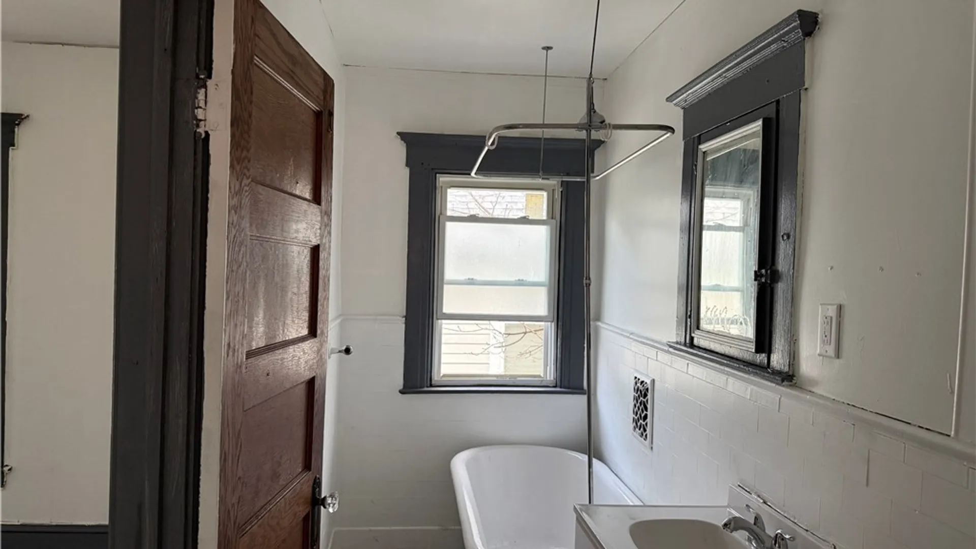 Property at 509 Hudson Street, Syracuse, NY 13207 8