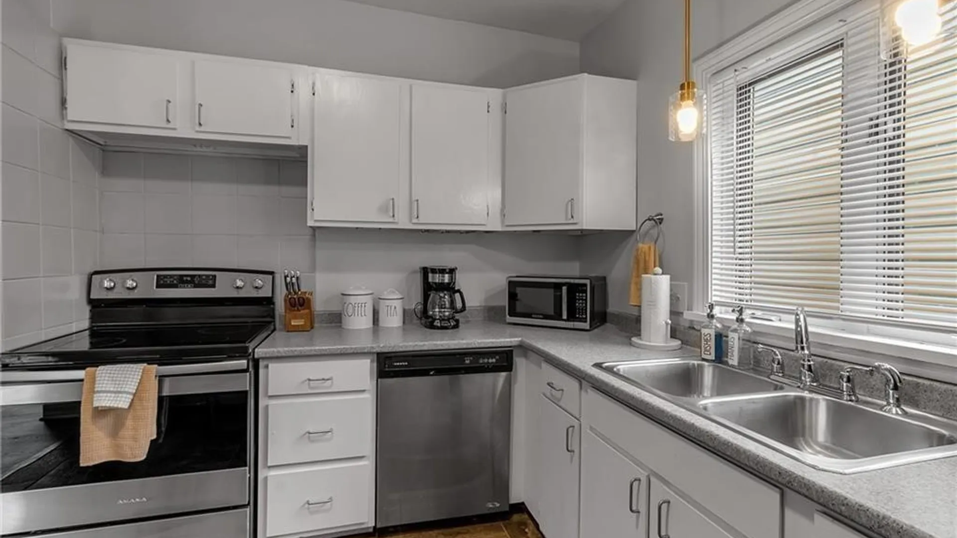 Property at 193 Norwood Avenue, Buffalo, NY 14222 25