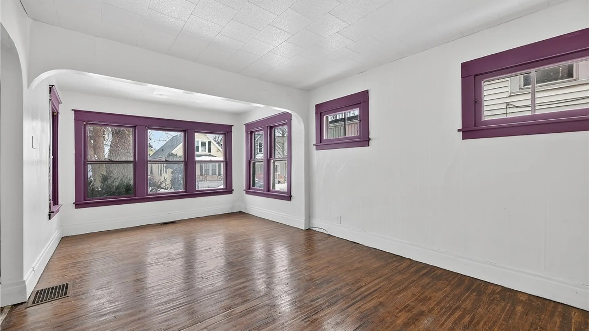 Property at 23 Humason Avenue, Buffalo, NY 14211 12