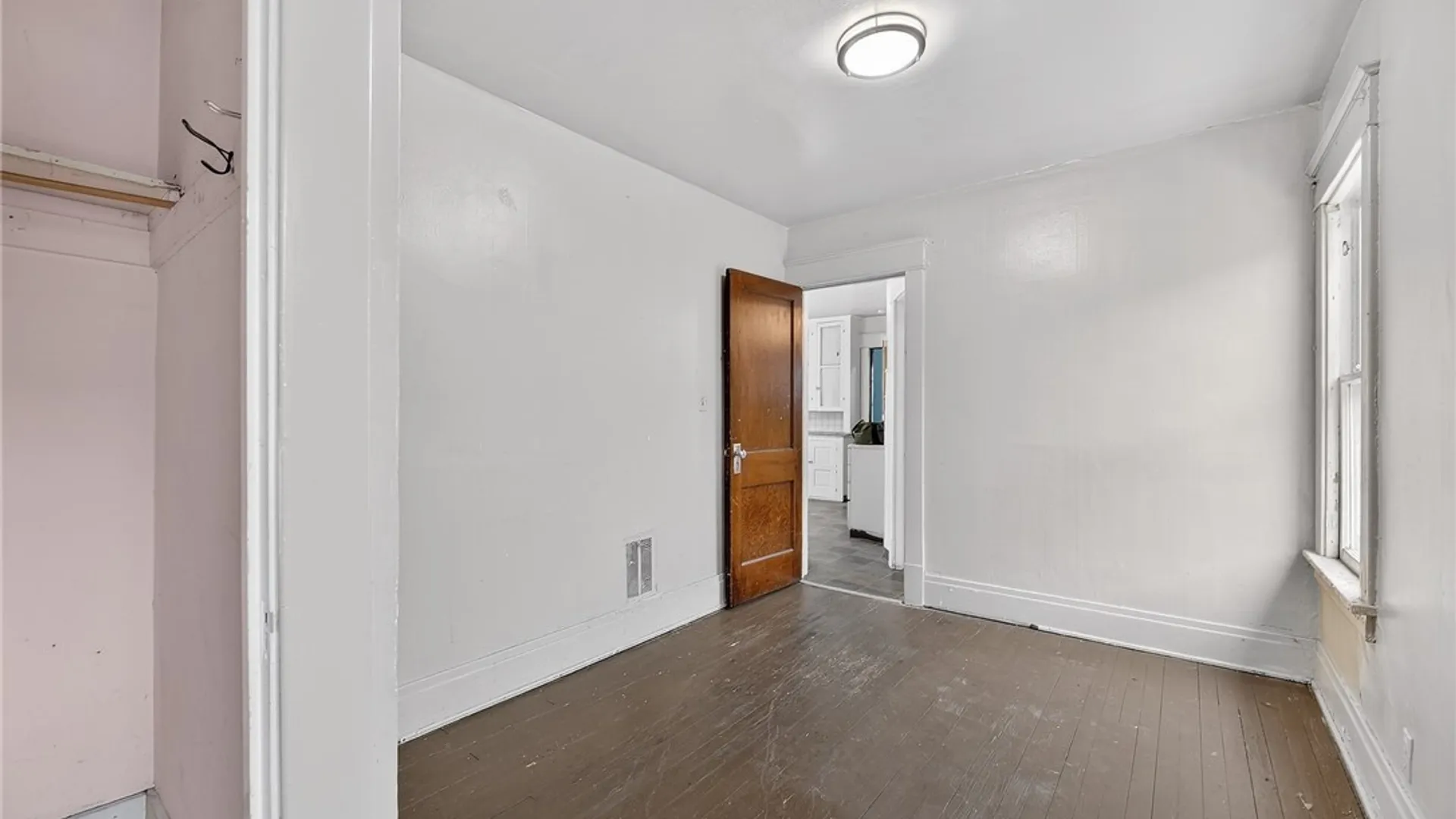 Property at 23 Humason Avenue, Buffalo, NY 14211 37