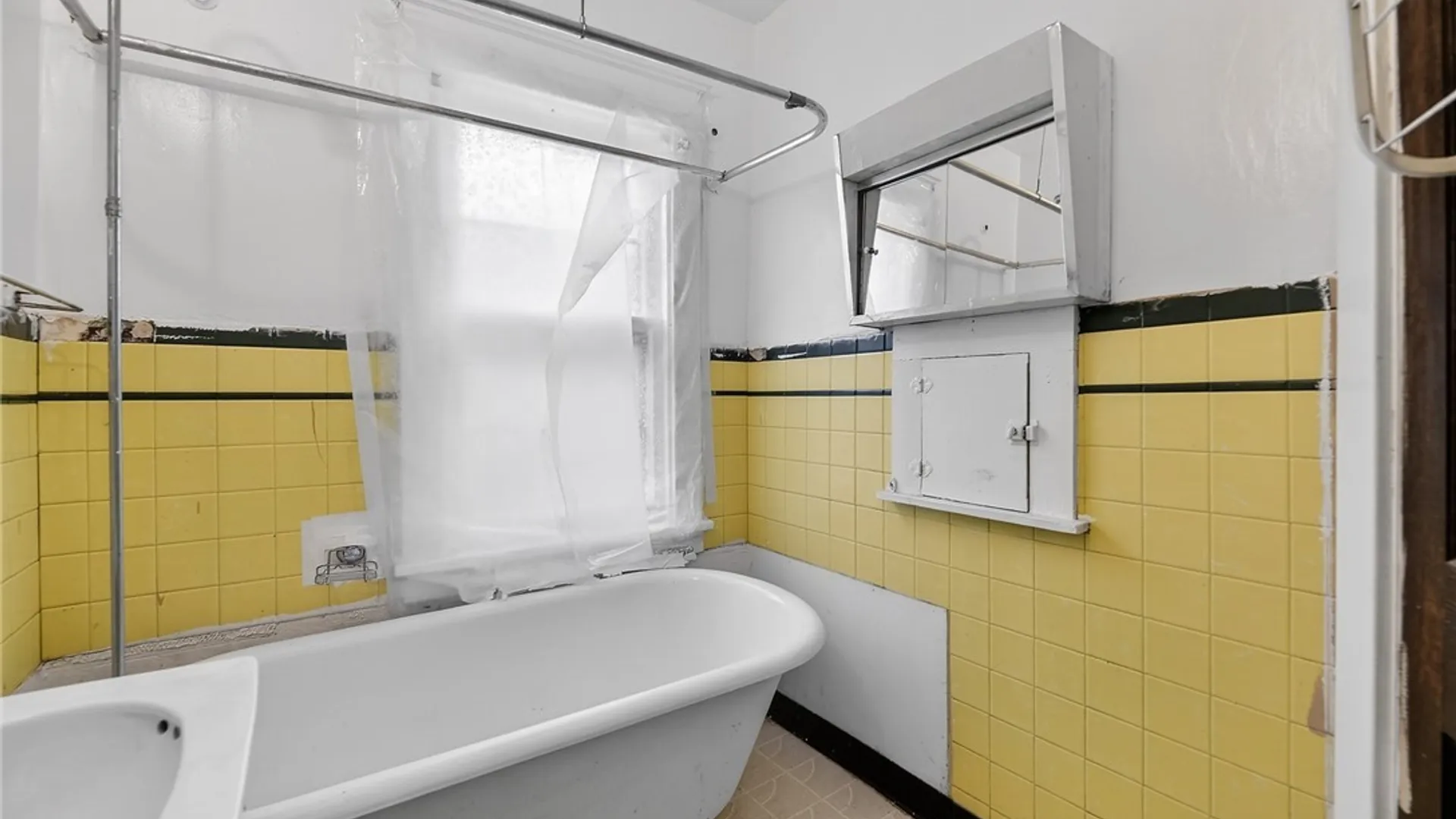 Property at 23 Humason Avenue, Buffalo, NY 14211 39