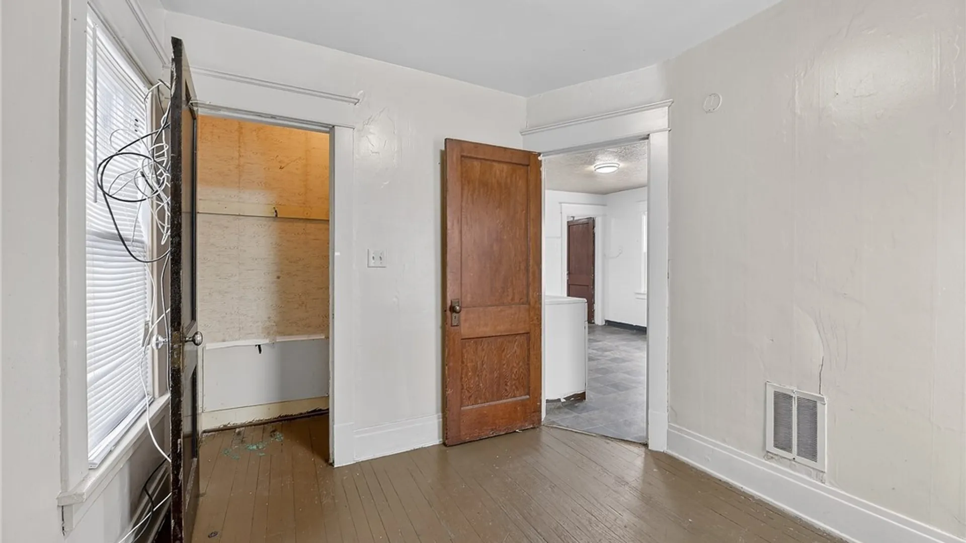 Property at 23 Humason Avenue, Buffalo, NY 14211 41