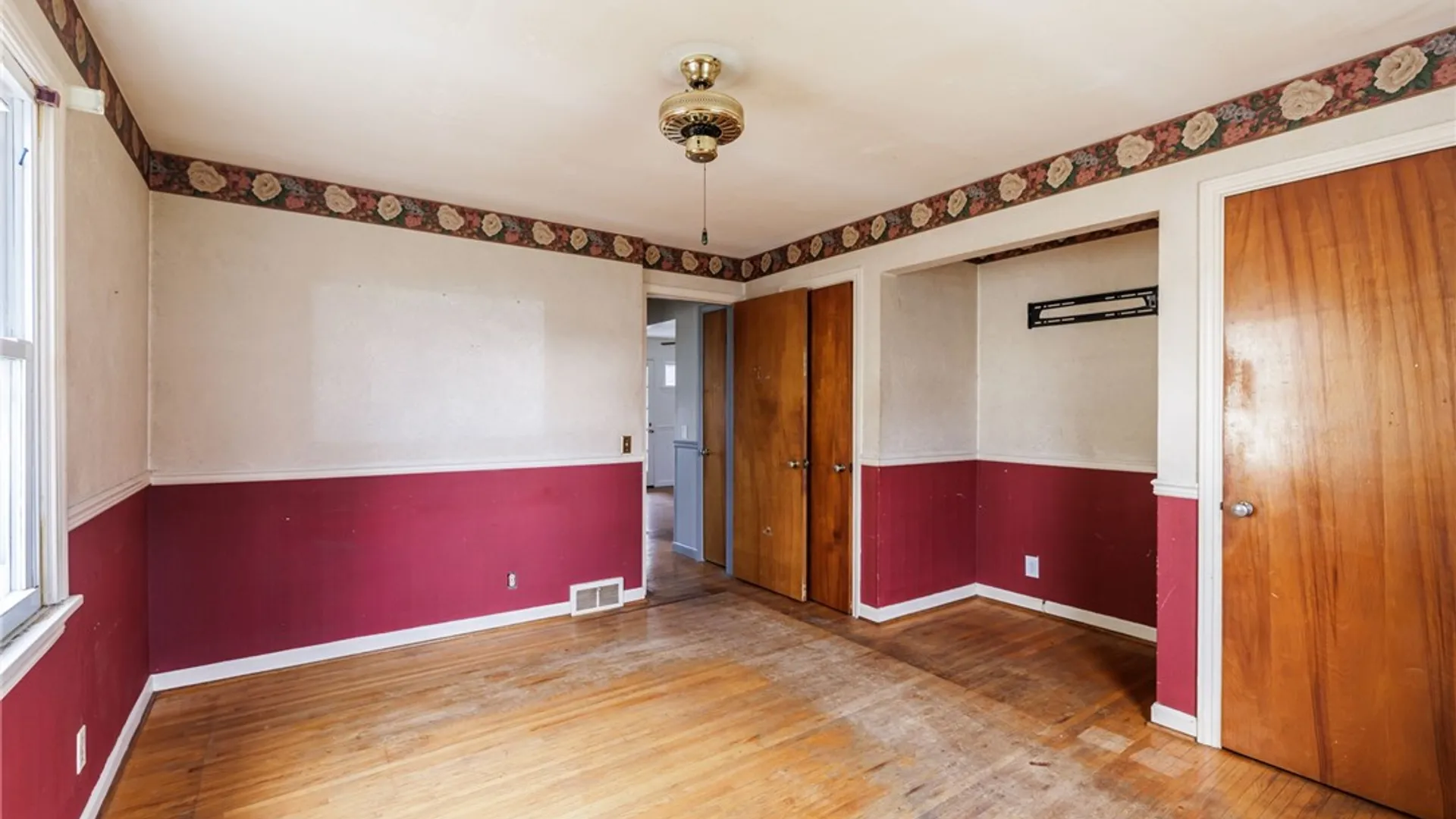 Property at 246 Thorndyke Road, Irondequoit, NY 14617 14