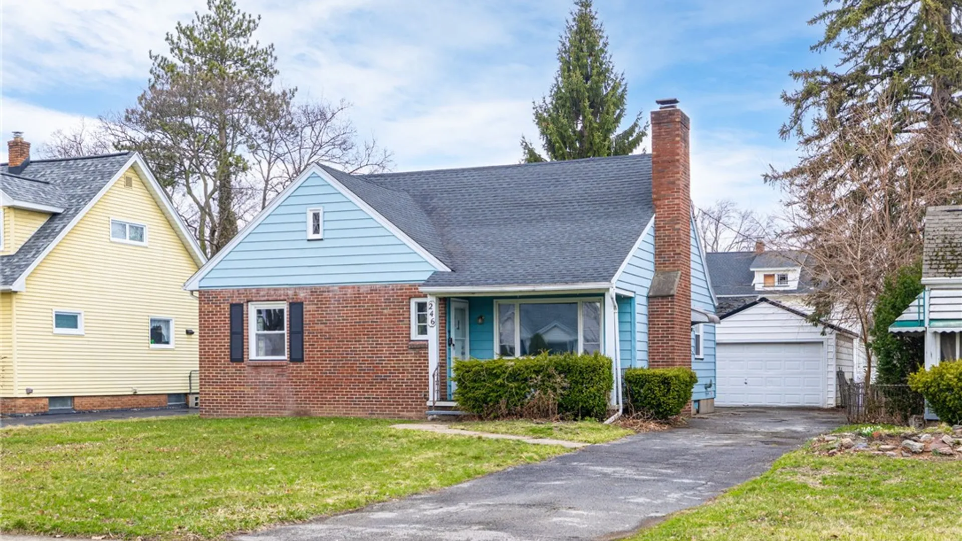 Property at 246 Thorndyke Road, Irondequoit, NY 14617 2