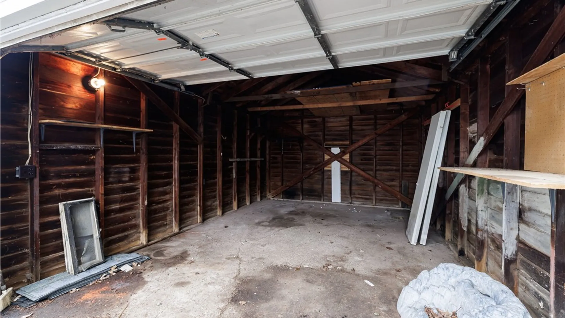 Property at 246 Thorndyke Road, Irondequoit, NY 14617 25