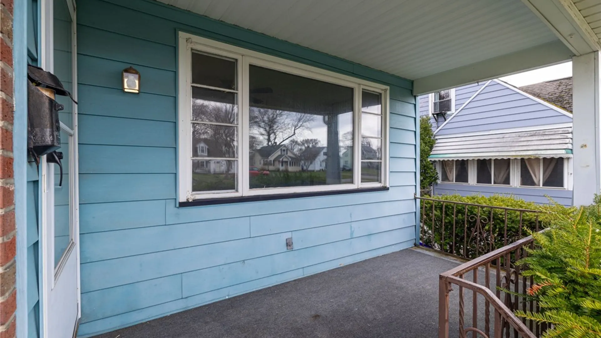 Property at 246 Thorndyke Road, Irondequoit, NY 14617 3