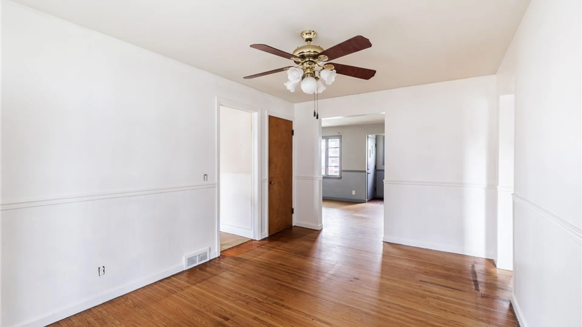 Property at 246 Thorndyke Road, Irondequoit, NY 14617 6