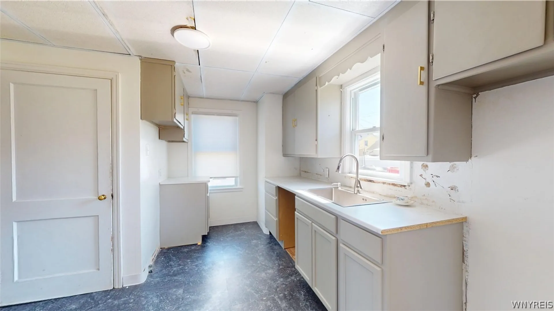 Property at 207 Taber Place, North Tonawanda, NY 14120 15