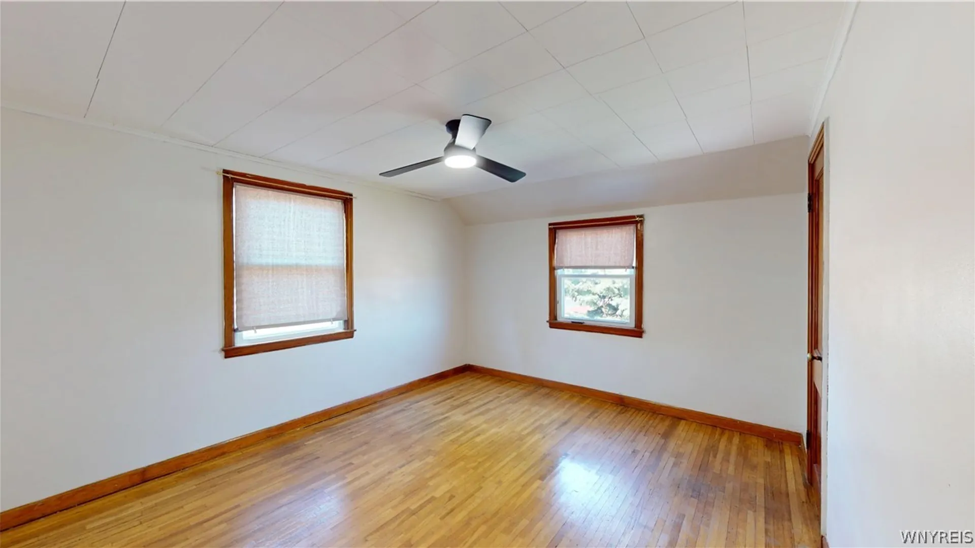 Property at 207 Taber Place, North Tonawanda, NY 14120 27