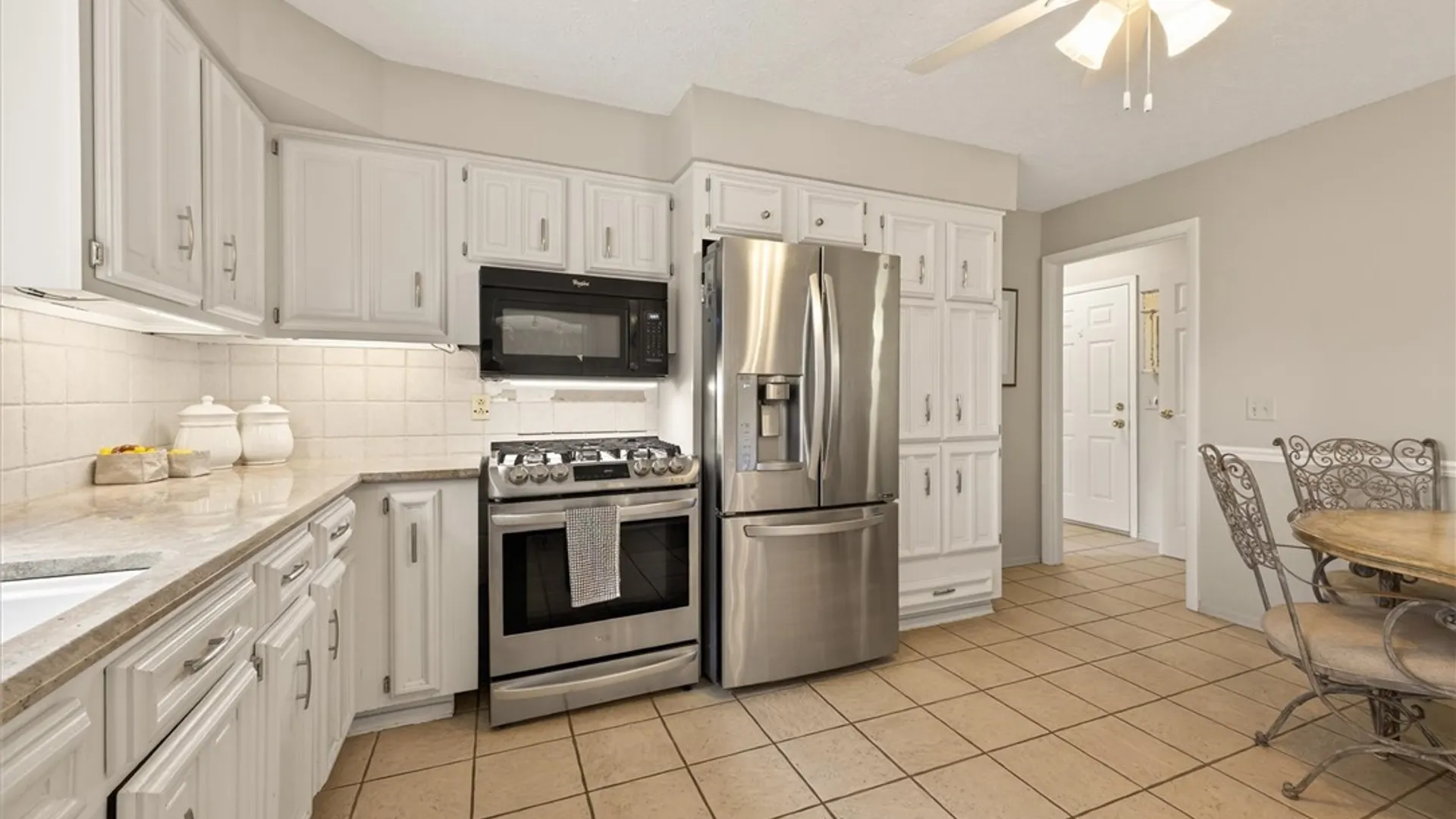 Property at 66 Rick Edge Circle, Irondequoit, NY 14609 12