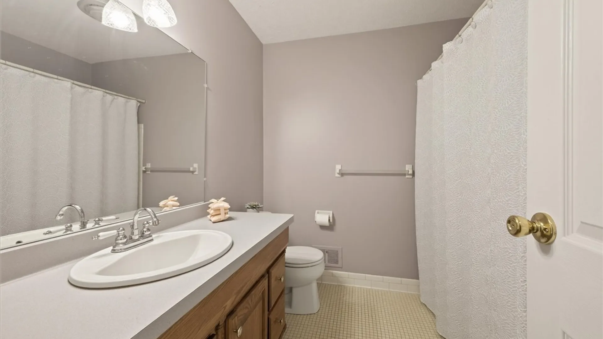 Property at 66 Rick Edge Circle, Irondequoit, NY 14609 14